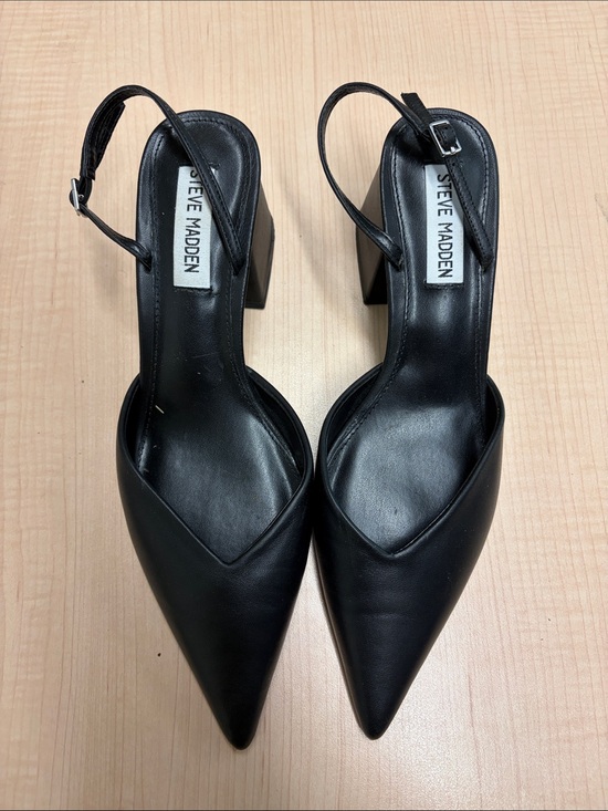 Steve Madden Shoes - Steve Madden Black Pointed Slingback Block Heels